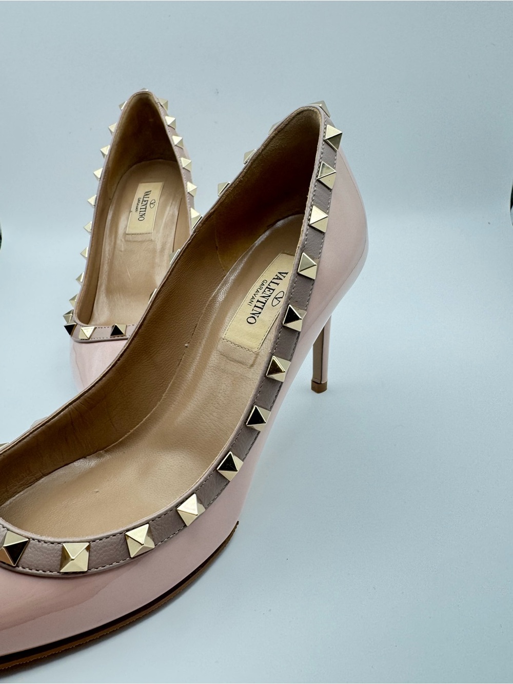 Valentino Garavani Rockstud Pumps Nude Pink Patent Leather Heels EU 36.5 - Picture 4 of 10